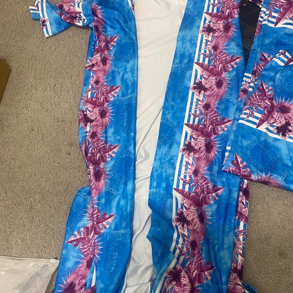 Cardigans - Picture 12 of 12